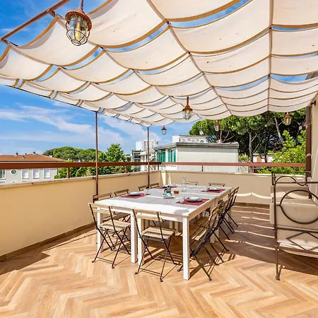 Terrazza Apuana A Few Steps From The Sea - Happy 아파트 *