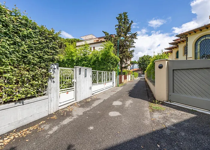 Terrazza Apuana A Few Steps From The Sea - Happy * Форте-деи-Марми